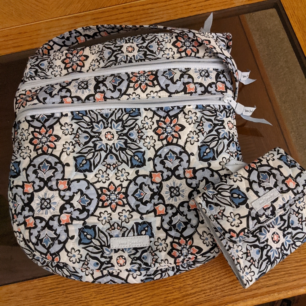 VERA BRADLEY LISBON MEDALLION BUNDLE